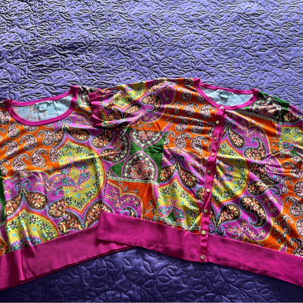 Peter Nygard 2-Piece Sweater Set